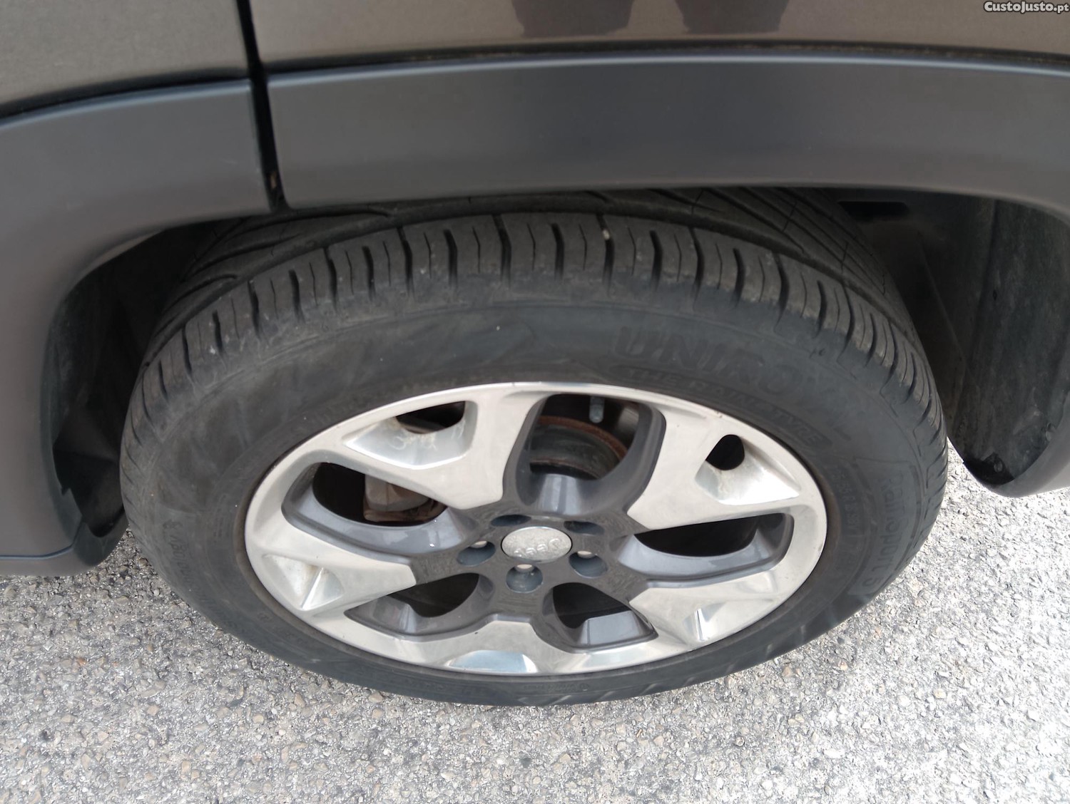 Jeep Compass Limited — fotografia 5