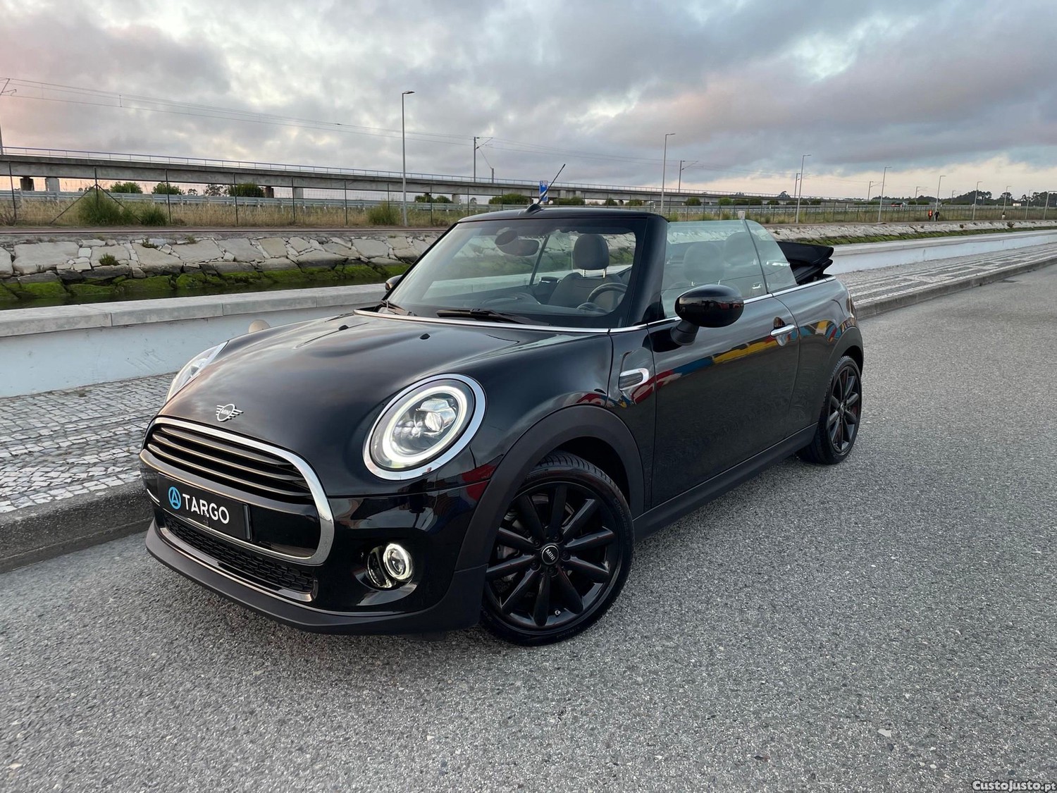 MINI Cabrio Cooper Auto - 19 — photo 3