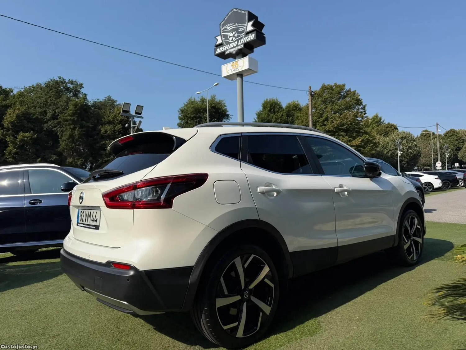 Nissan Qashqai 1.6 dCi Tekna Premium Pele Preta Xtronic — fotografia 28