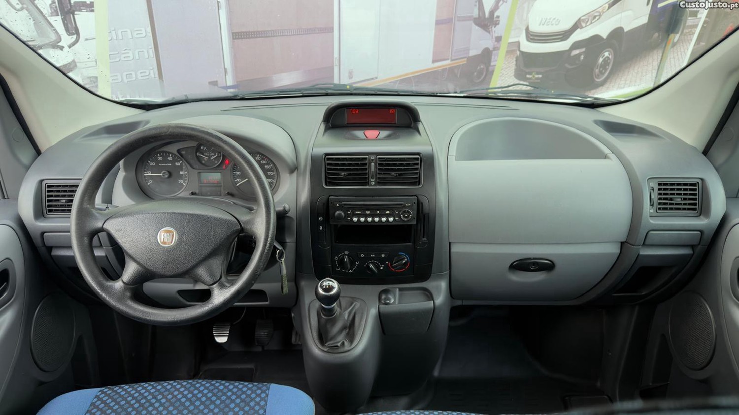 Fiat Scudo 1.6 M-Jet Longo 9L Bambino — fotografia 5