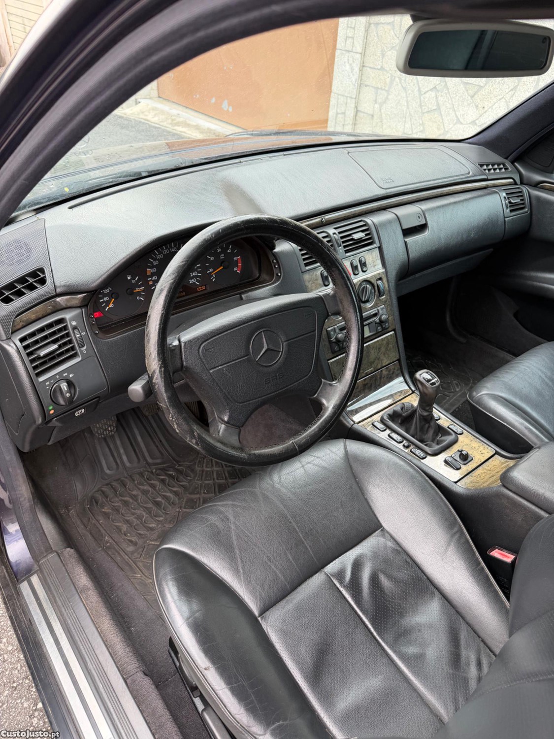 Mercedes-Benz E 250 Turbo Avantgard (nacional) — fotografia 7