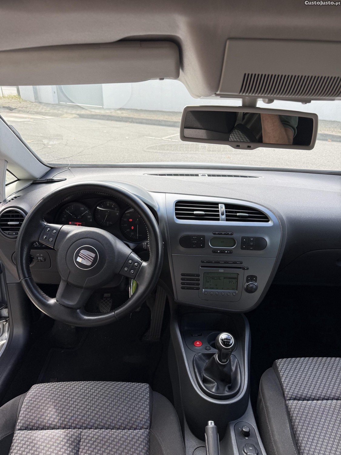 SEAT Leon 1.4 TSI Drivers edition — fotografia 5