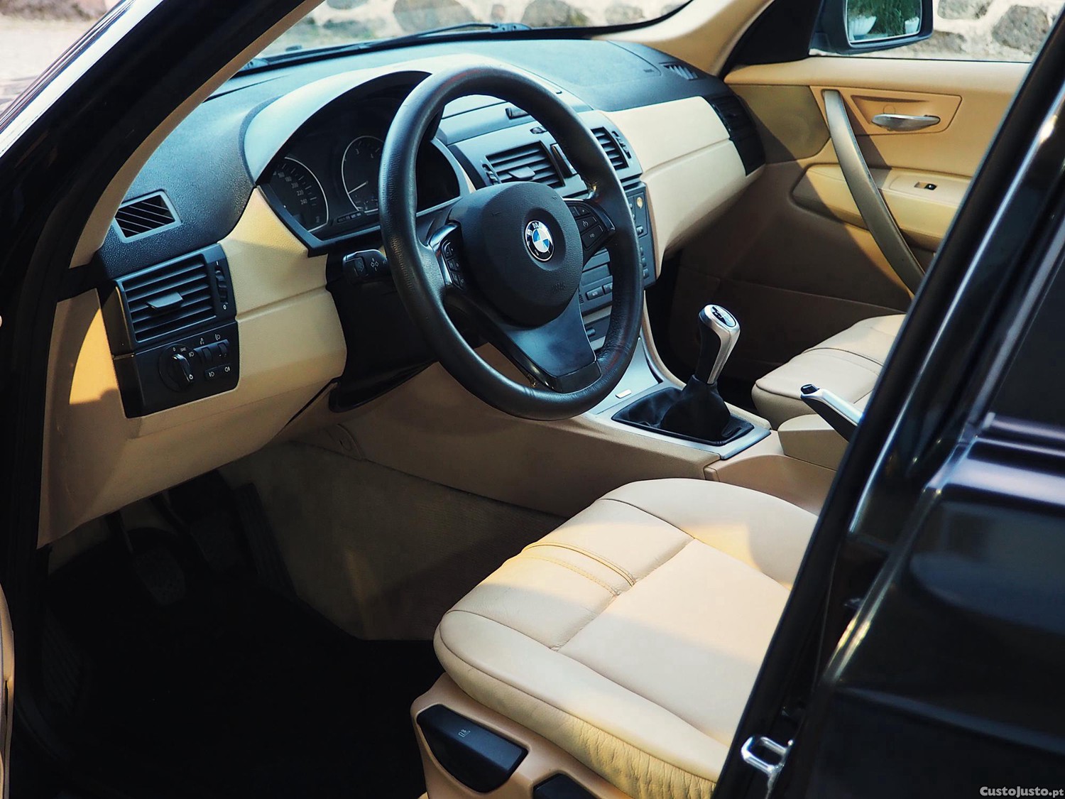 BMW X3 2.0D — fotografia 2