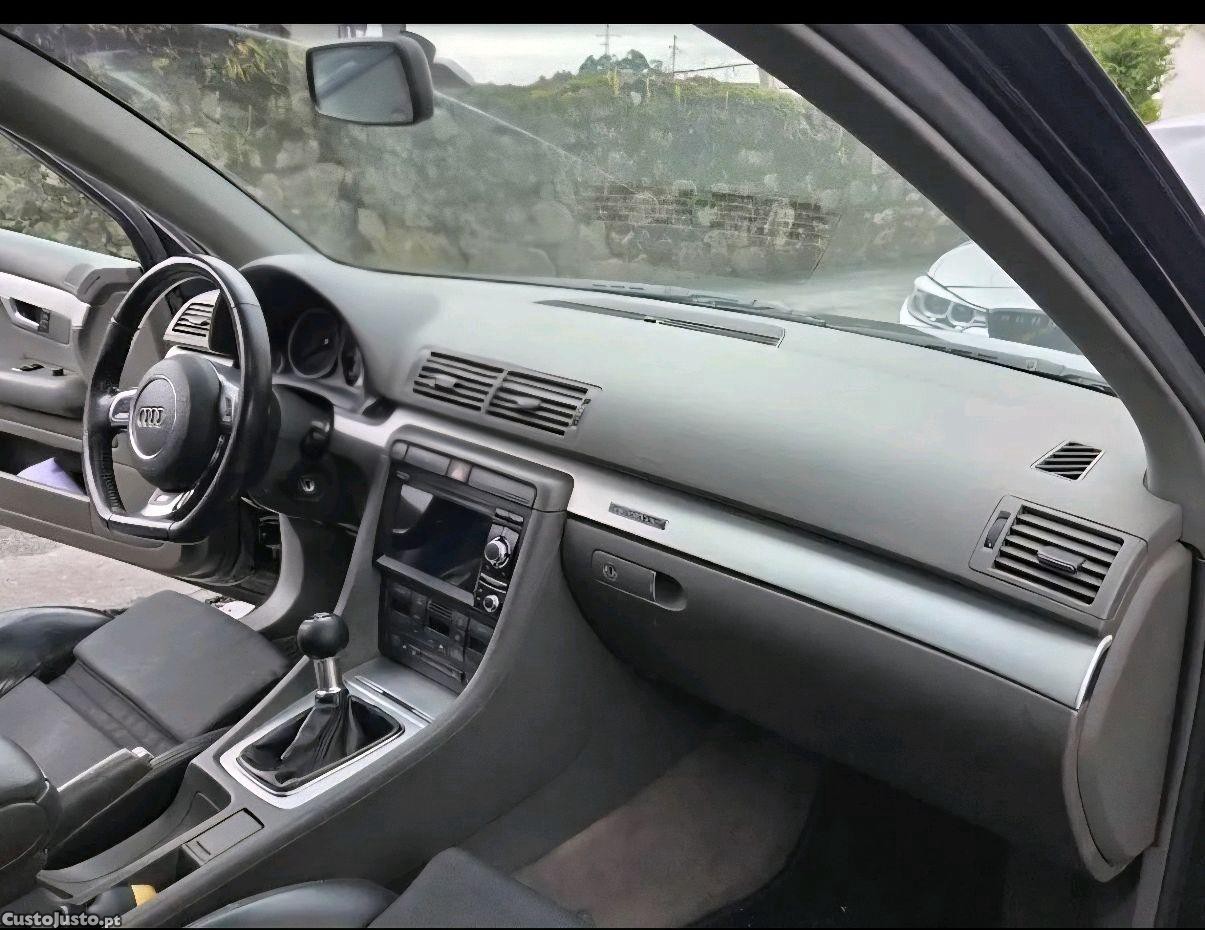 Audi A4 b6 1.9 tdi 130 cv — fotografia 3
