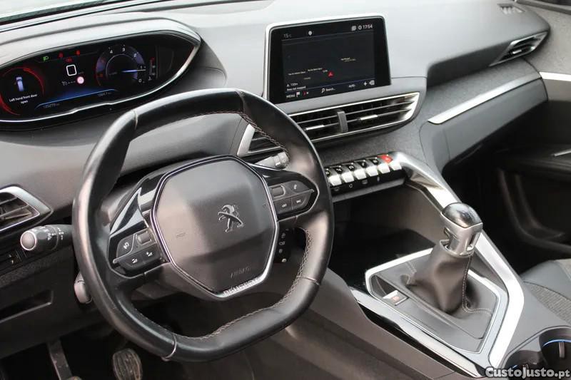 Peugeot 5008 1.5 BlueHDi Allure - 19 — photo 5