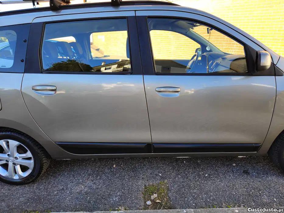 Dacia Lodgy Dacia Lodgy 1.5 dCi Prestige, versão 7 lugares — photo 4