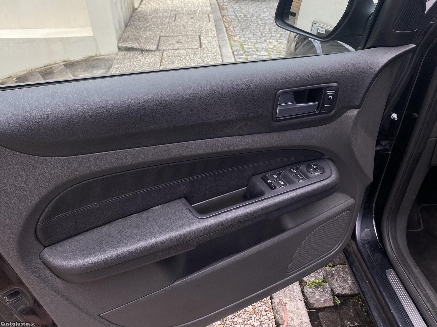 Ford Focus Mk2, 2.0 TDI — fotografia 4