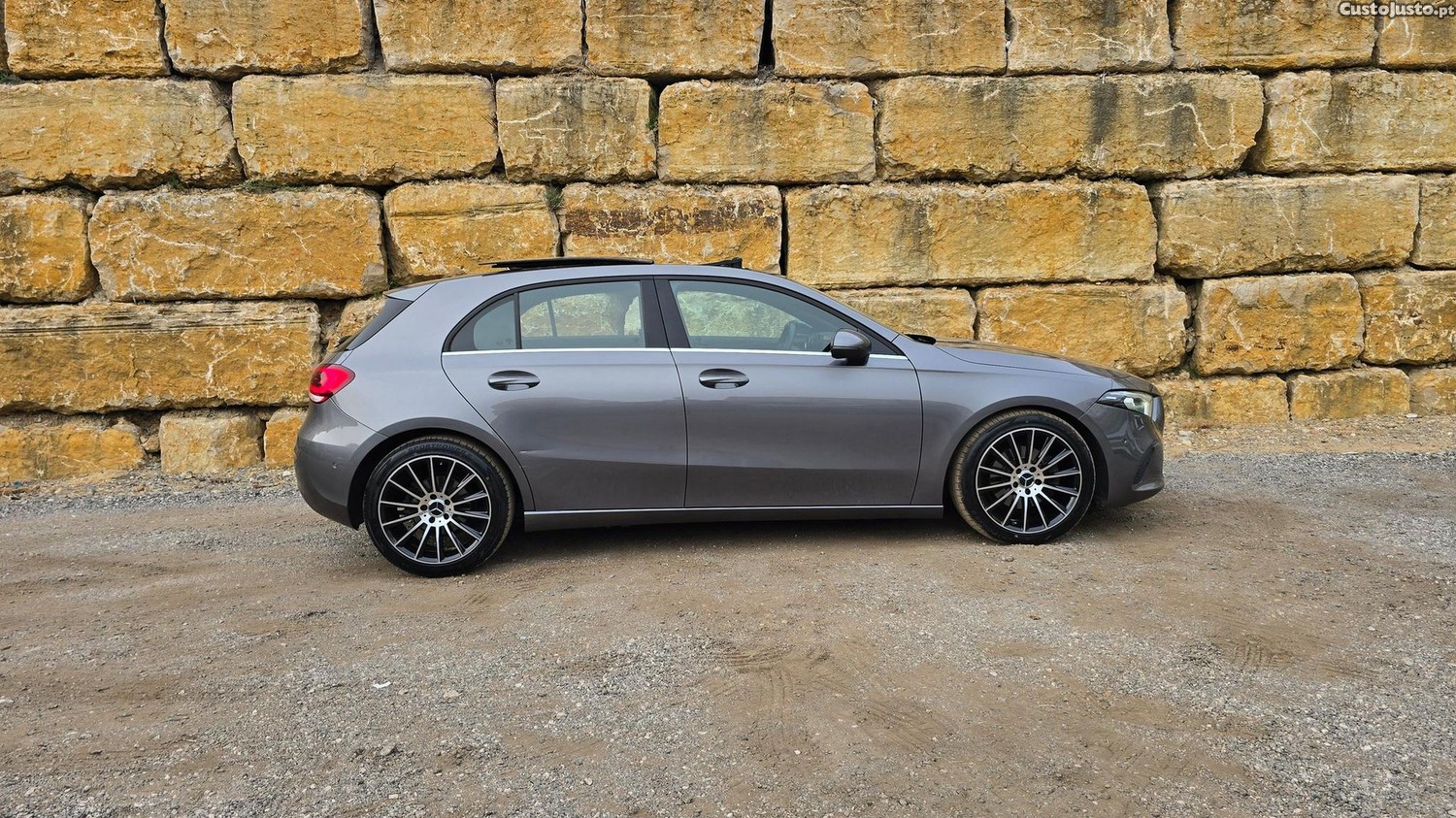 Mercedes-Benz A 180 d Business Solutions Aut. — fotografia 27