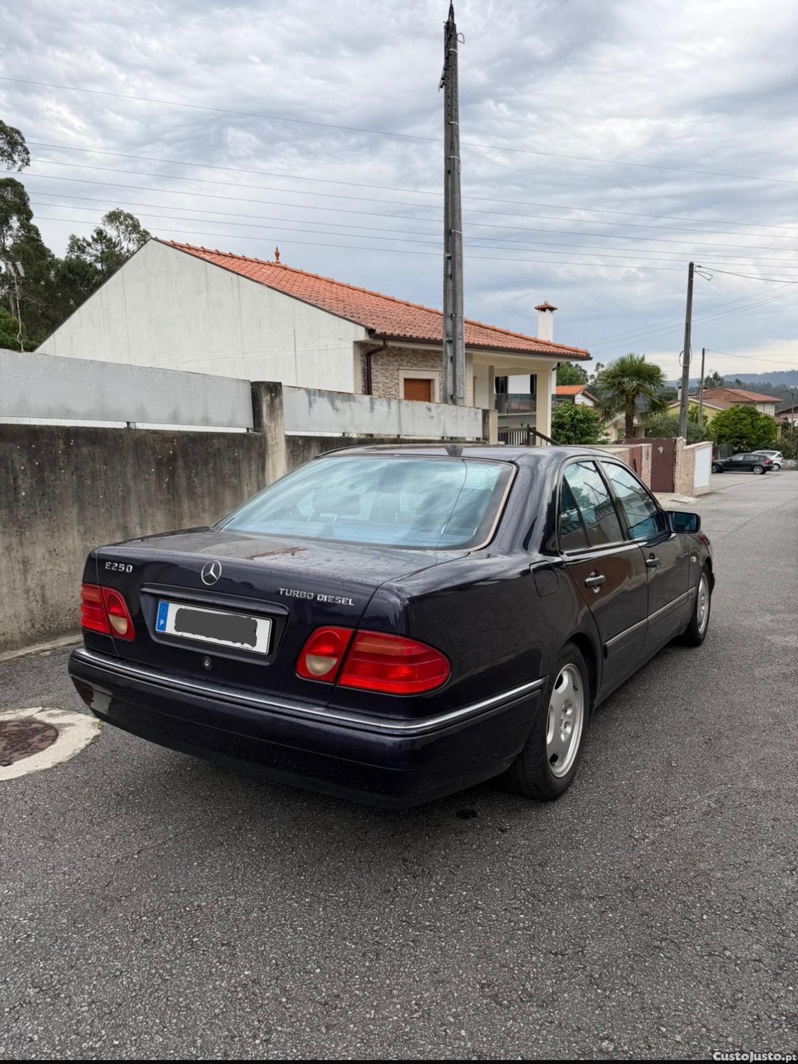 Mercedes-Benz E 250 Turbo Avantgard (nacional) — fotografia 9
