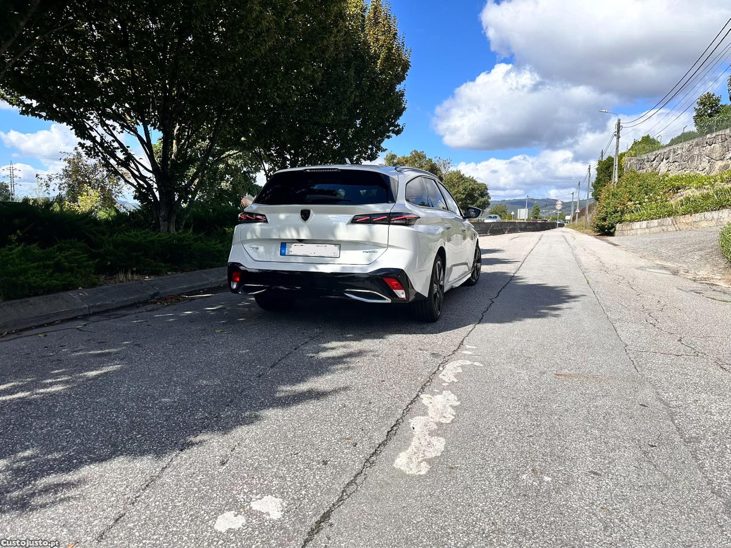 Peugeot 308 SW 1.6 Hybrid GT Pack e-EAT8 225cv - 22 — photo 2
