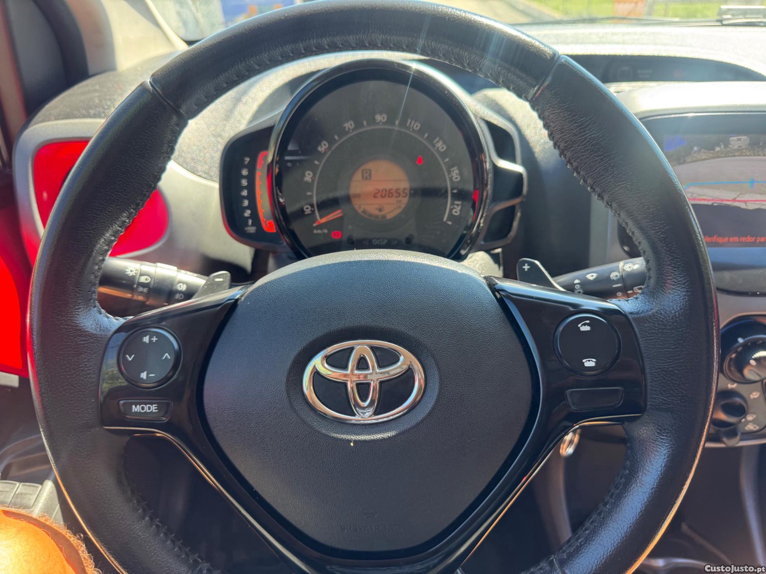 Toyota Aygo Automático — fotografia 5