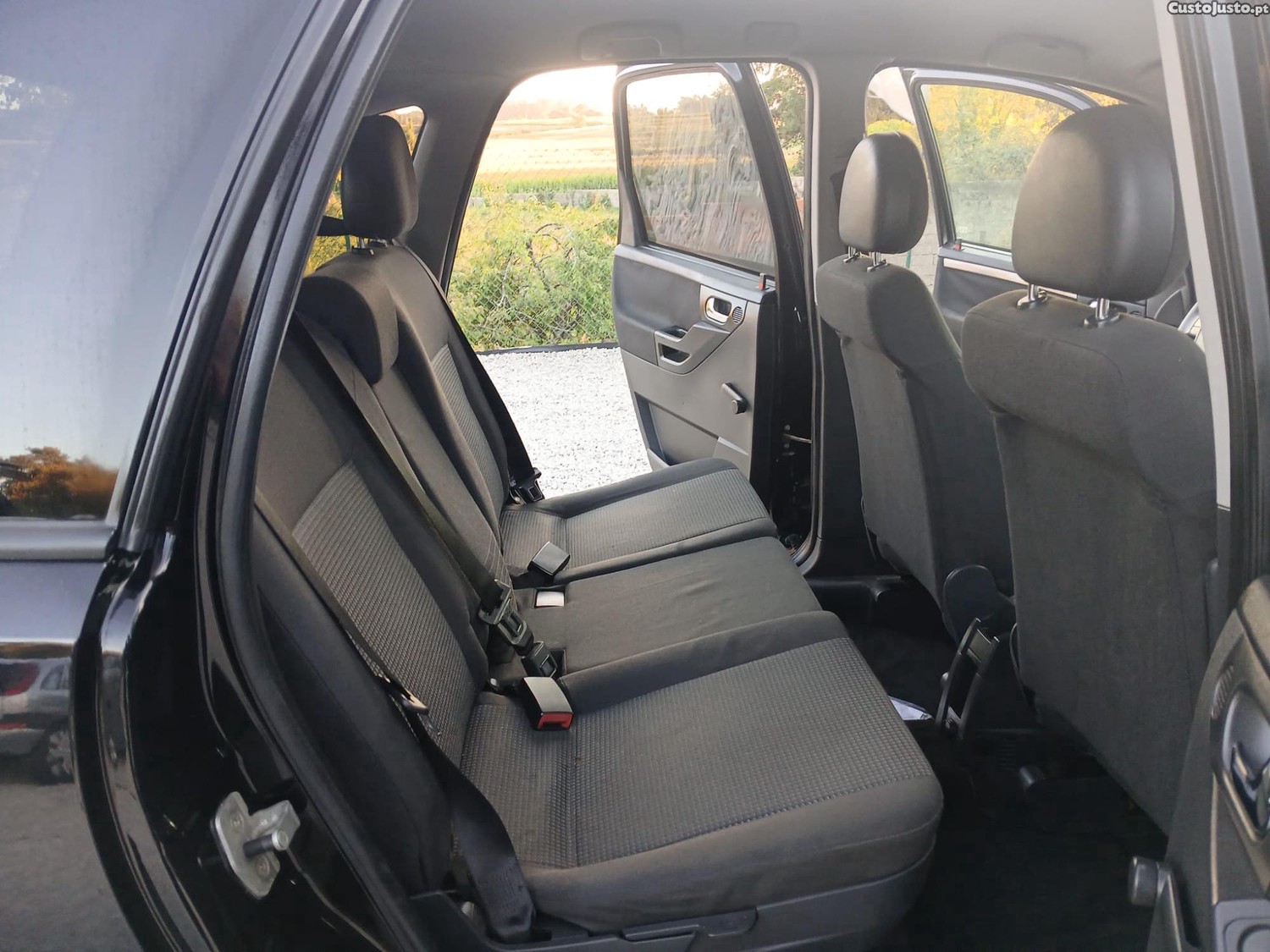 Opel Meriva 1.3 Cdti 5lug Veja! — fotografia 8