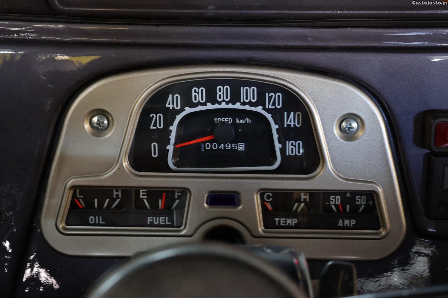 Toyota Land Cruiser 4 WHEEL DRIVE — fotografia 9