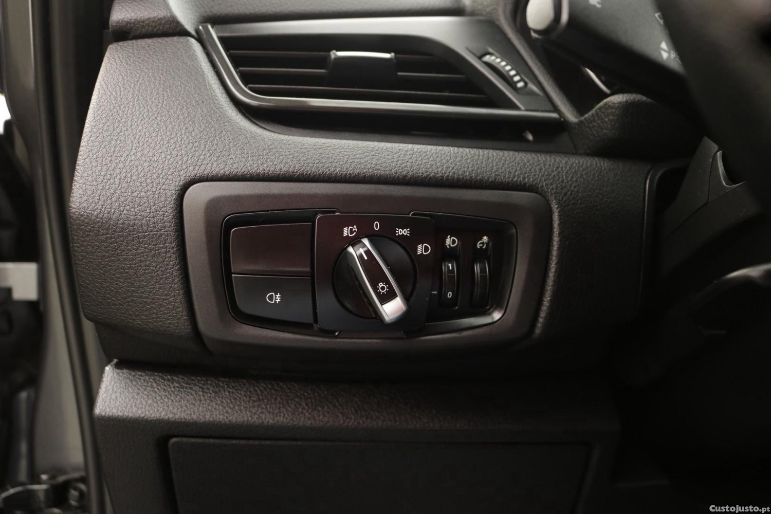 BMW 216 Active Tourer D Advantage Auto 116cv — fotografia 30