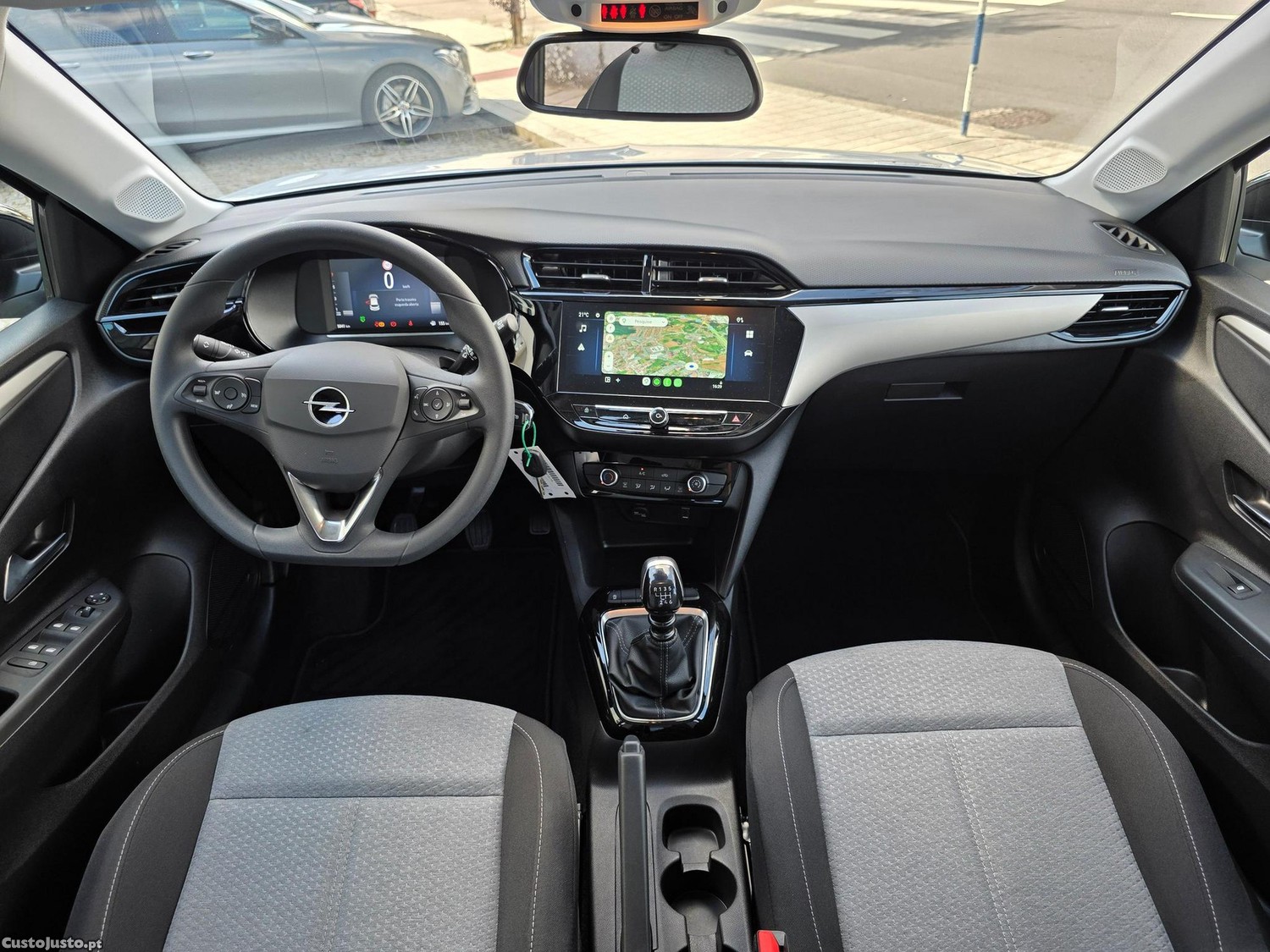 Opel Corsa 1.2 T Edition — fotografia 5