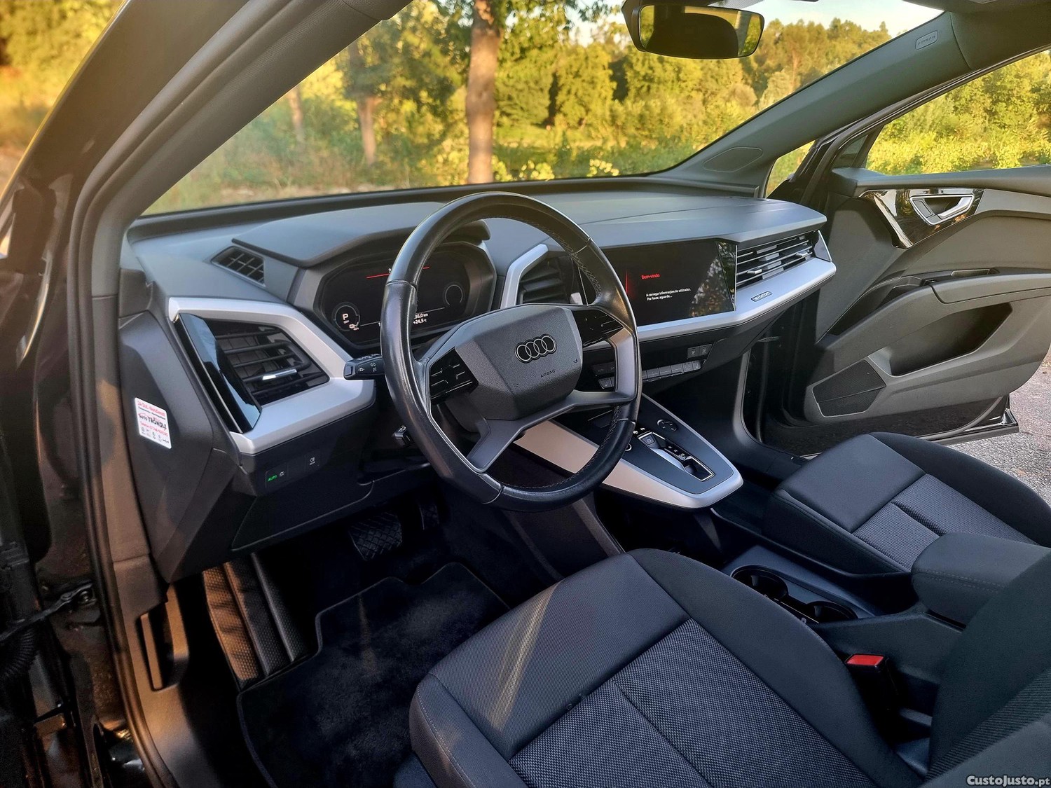 Audi Q4 E- tron 40 82 KWH — fotografia 3