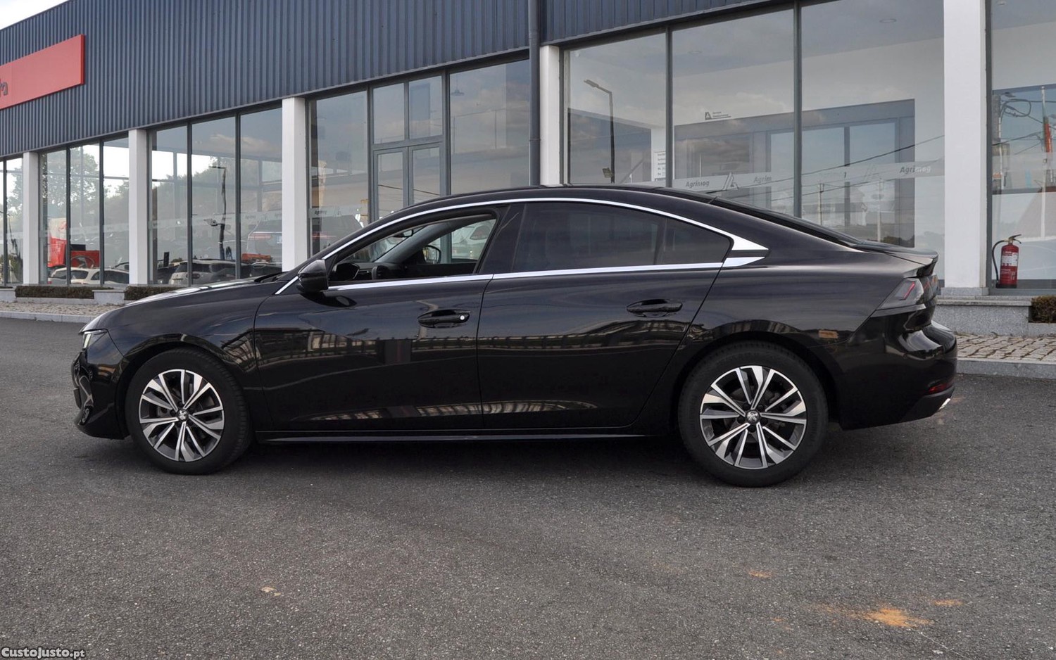 Peugeot 508 1.5 BlueHdi Allure — fotografia 9