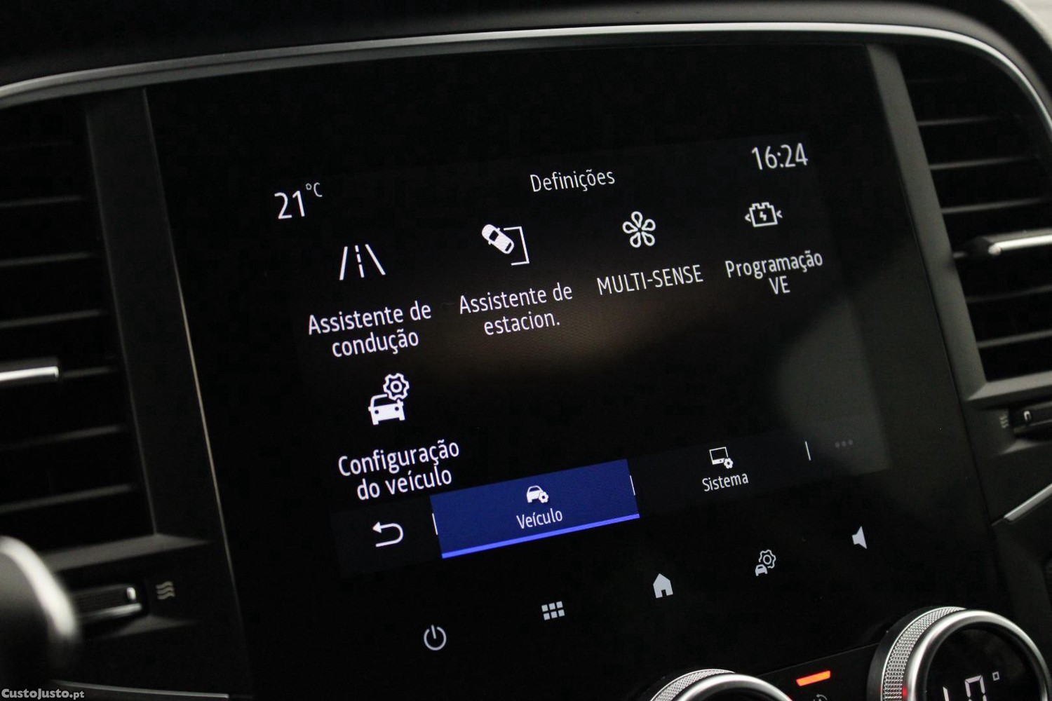 Renault Mégane GRANTOUR E-TECH 1.6 PLUG-IN (AUTO) — fotografia 33