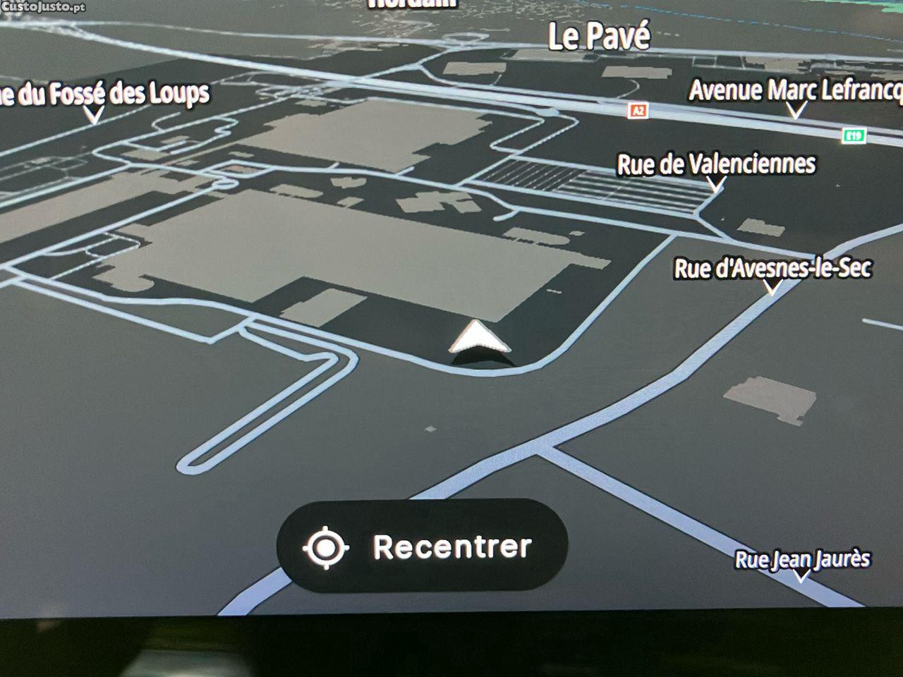 Peugeot 3008 1.2 Hybrid Allure e-DCS6 — fotografia 12