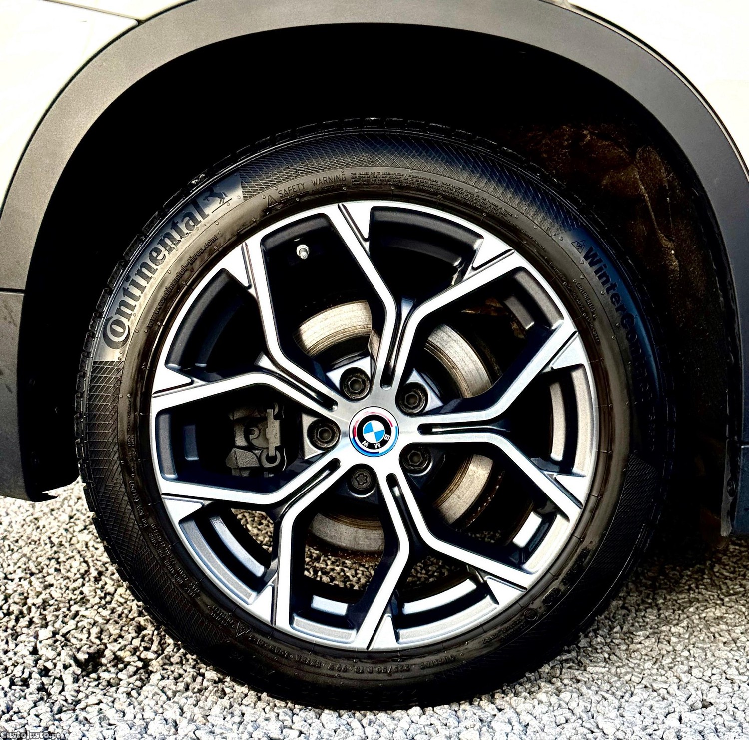 BMW X1 1.5 xDrive25e Plug-In Hybrid — fotografia 14