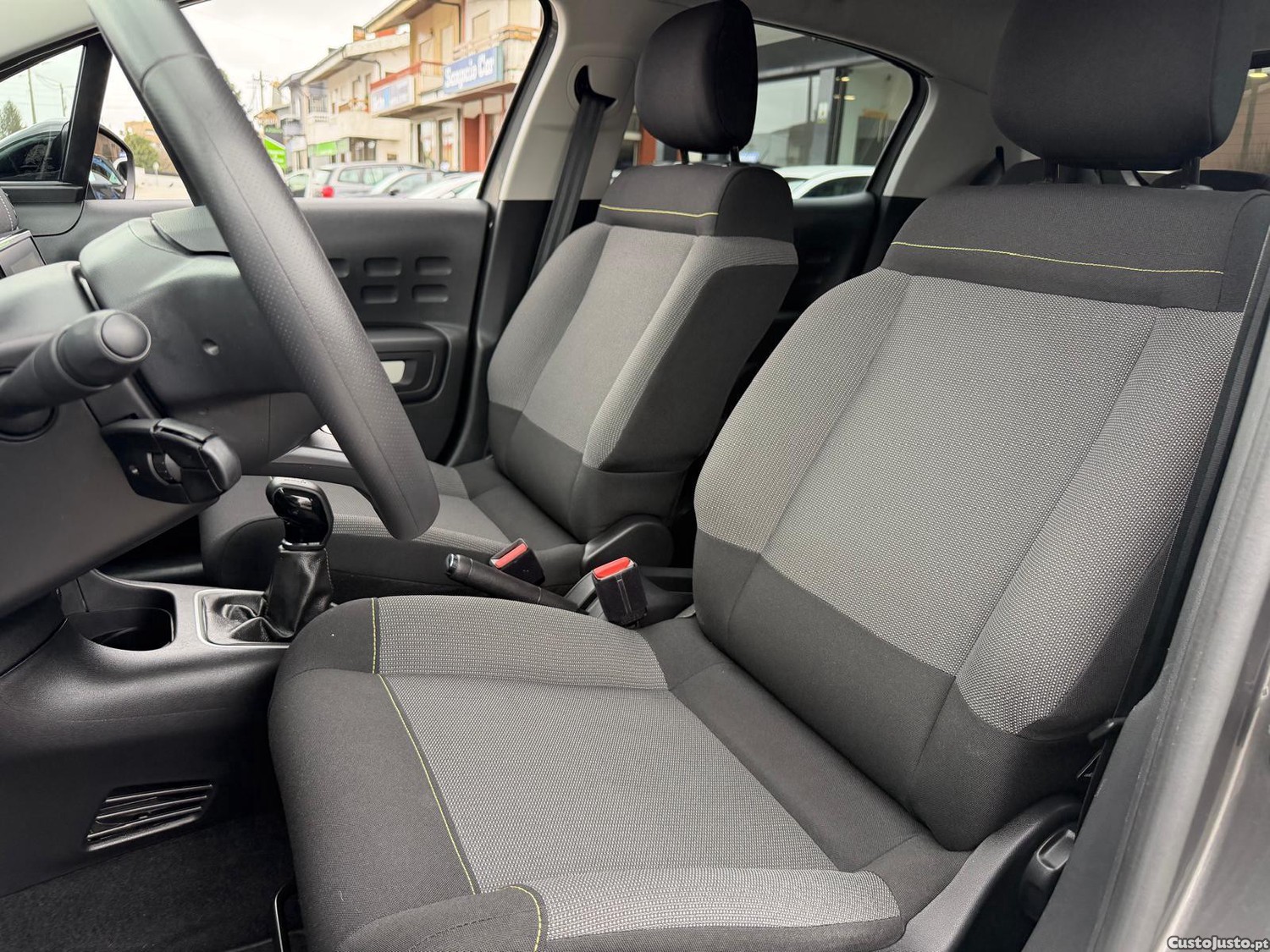 Citroën C3 1.2 PureTech C-Series — fotografia 16