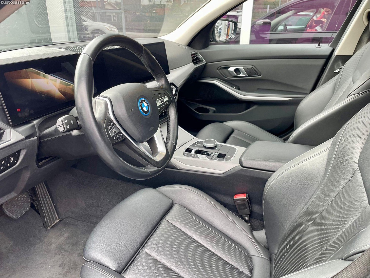 BMW 320 e Corporate Edition Auto — fotografia 6