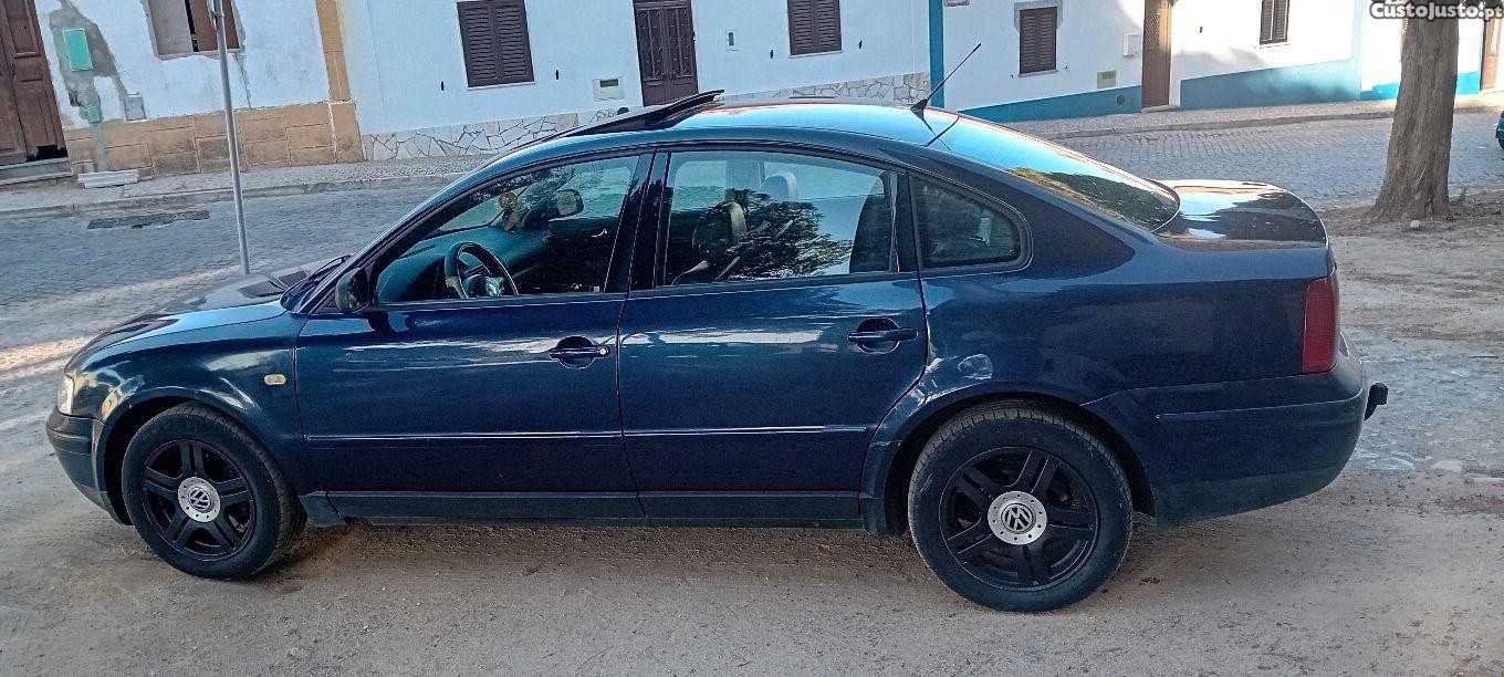 VW Passat 2.5 v6 TDI 150cv - 99 foto 2