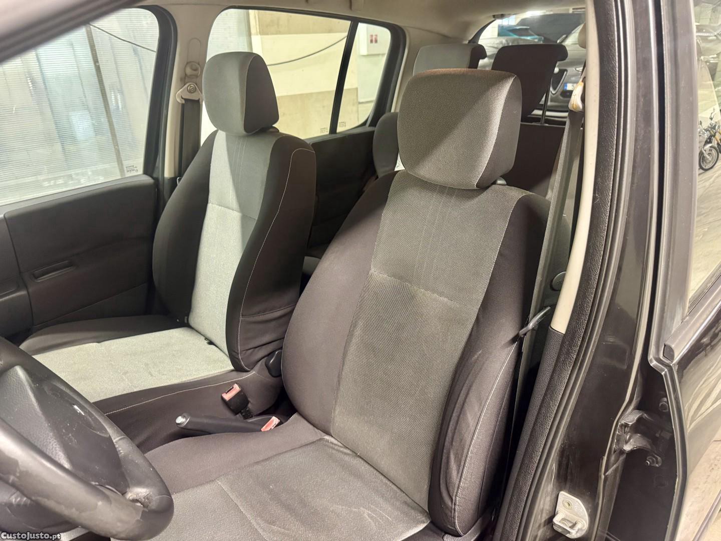 Renault Modus 1.2 Confort Expression — fotografia 6