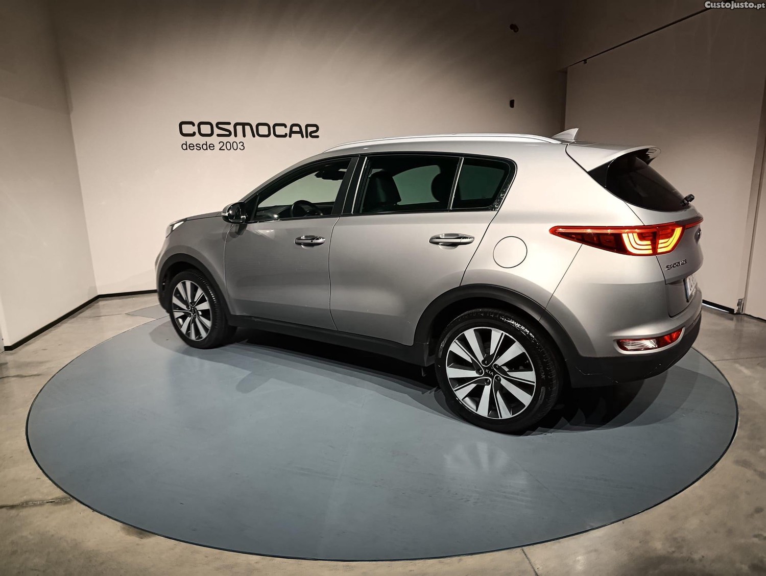 Kia Sportage 1.7 CRDI ISG TX Prime - 16 — photo 3
