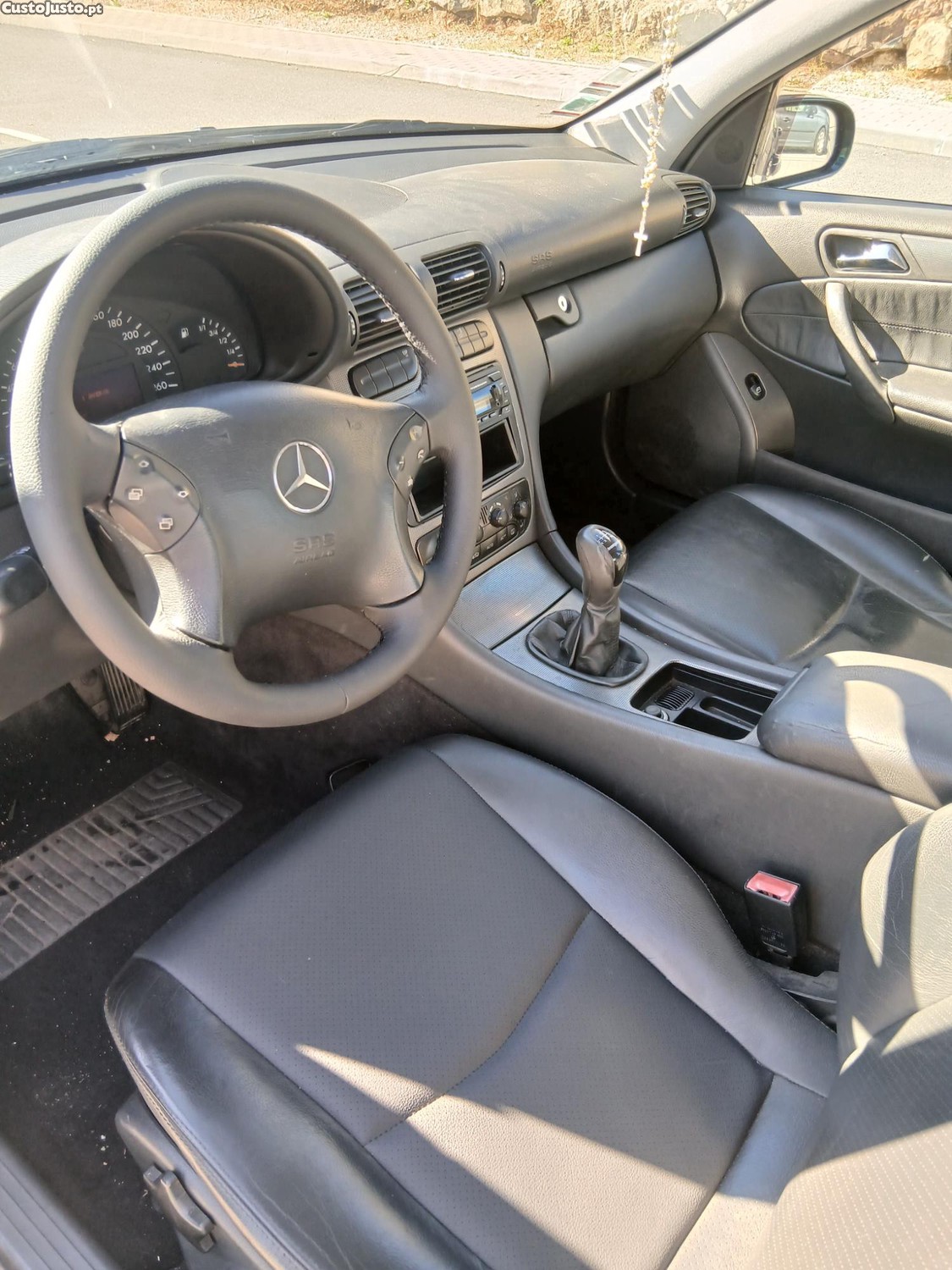 Mercedes-Benz C 220 W203 — fotografia 4