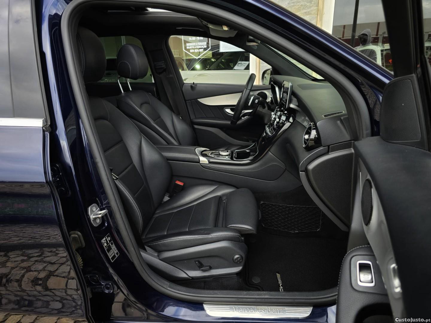 Mercedes-Benz GLC 250 d Exclusive 4-Matic — fotografia 11