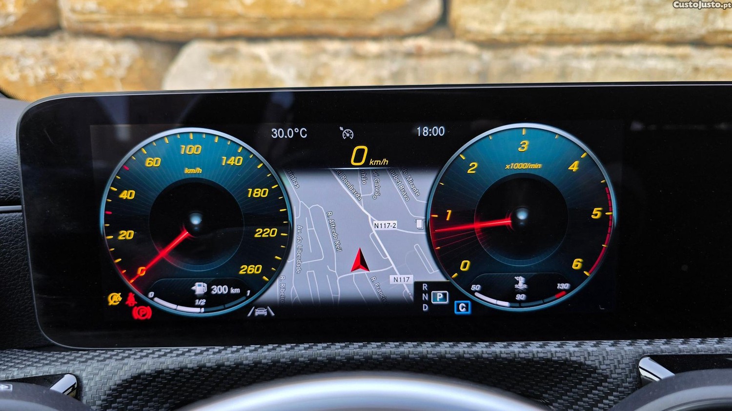 Mercedes-Benz A 180 d Business Solutions Aut. — fotografia 10