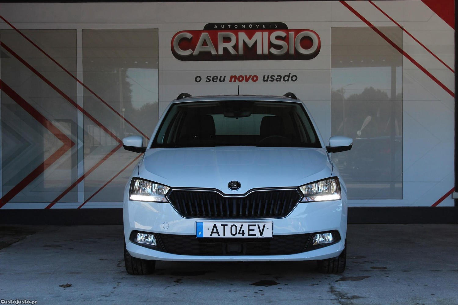 Skoda Fabia 1.0 TSI Ambition — fotografia 15