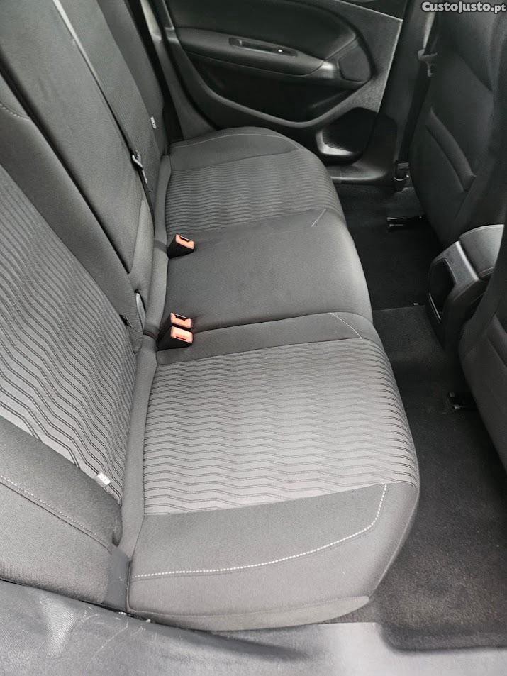 Peugeot 308 Sw — fotografia 4