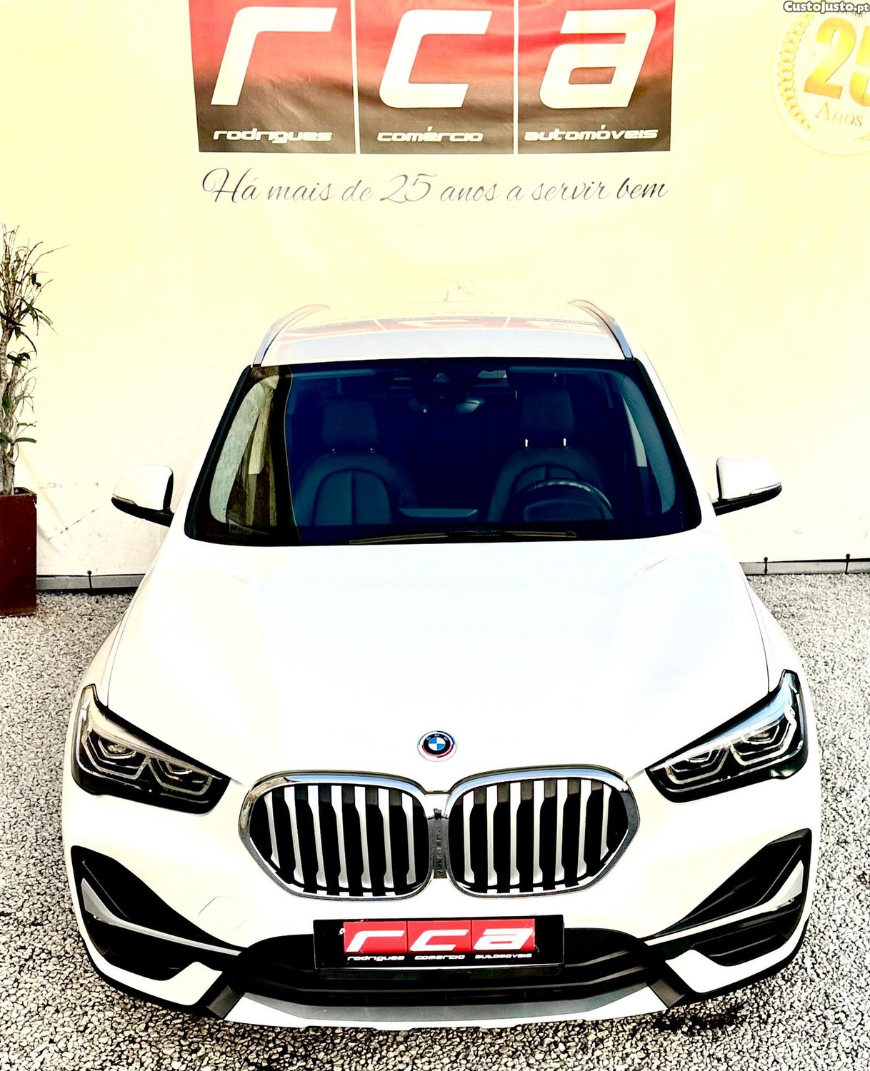 BMW X1 1.5 xDrive25e Plug-In Hybrid — fotografia 11