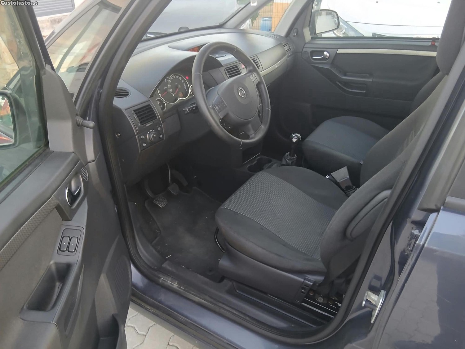 Opel Meriva 1.3 CDTI — fotografia 2