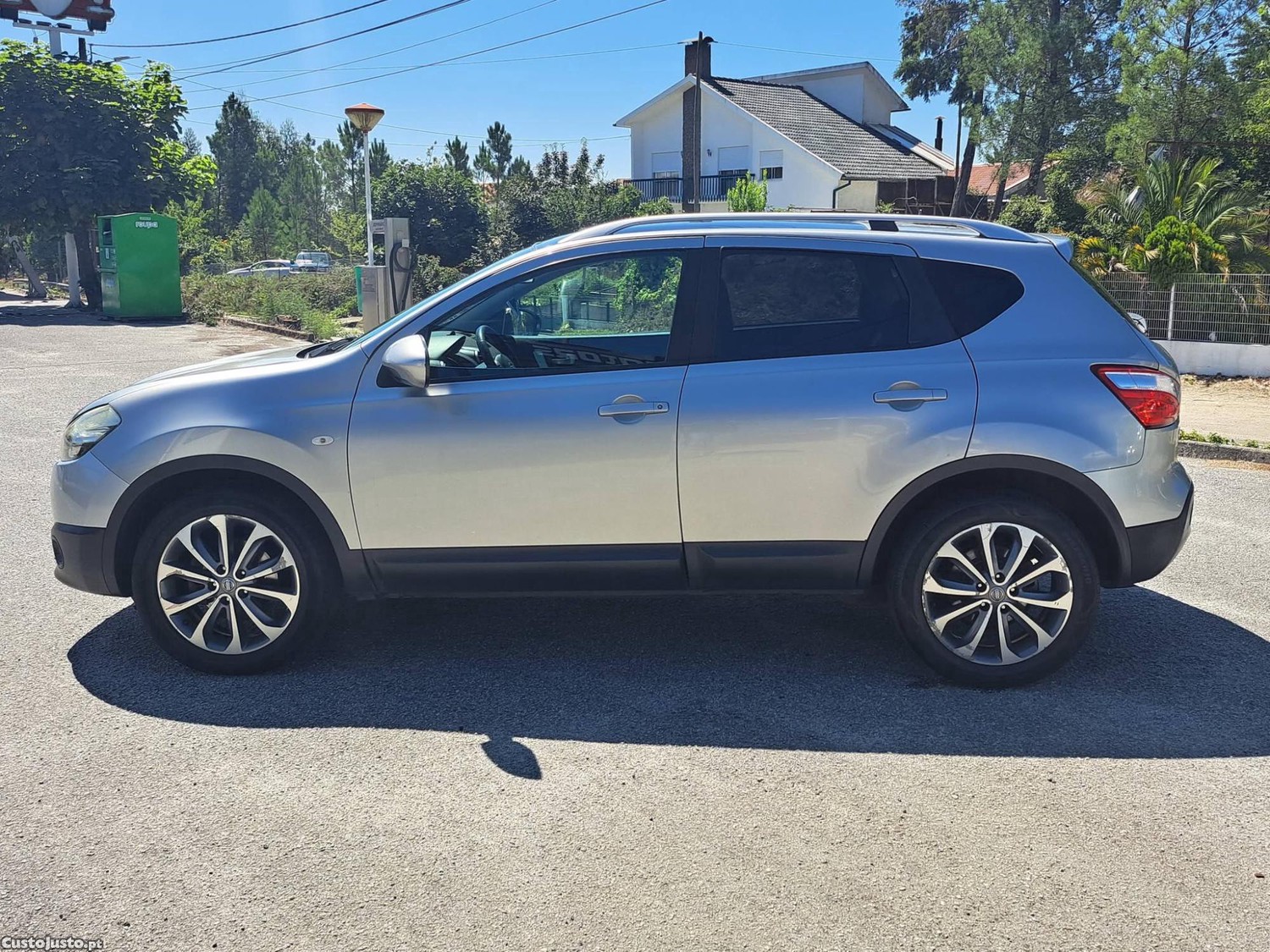 Nissan Qashqai 2.0 DCI Tekna 4.4 Auto 150 cv — fotografia 17