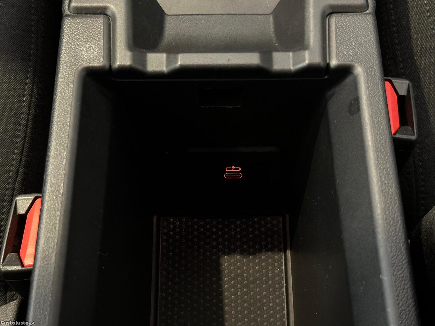 BMW 116 d Advantage Auto — fotografia 7