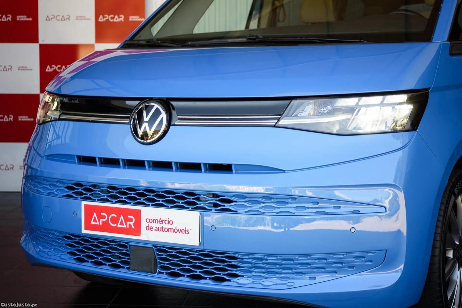 Volkswagen Multivan 1.4 TSI e-Hybrid Life DSG — fotografia 16