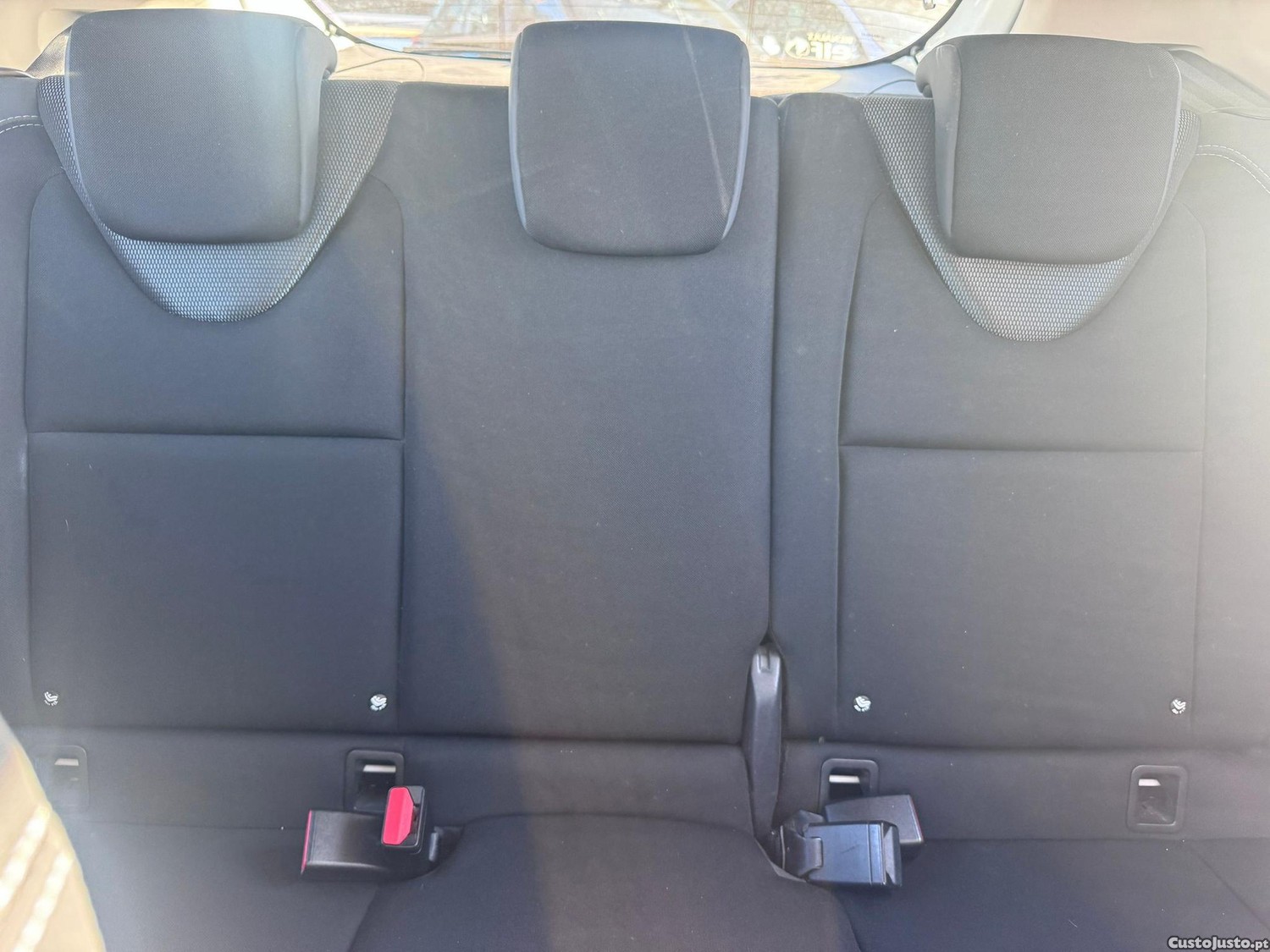 Renault Clio 0.9 TCE Limited — fotografia 3