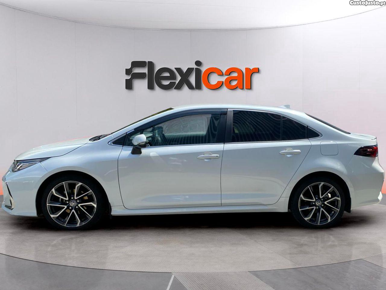 Toyota Corolla SD 1.8 Hybrid Luxury — fotografia 17