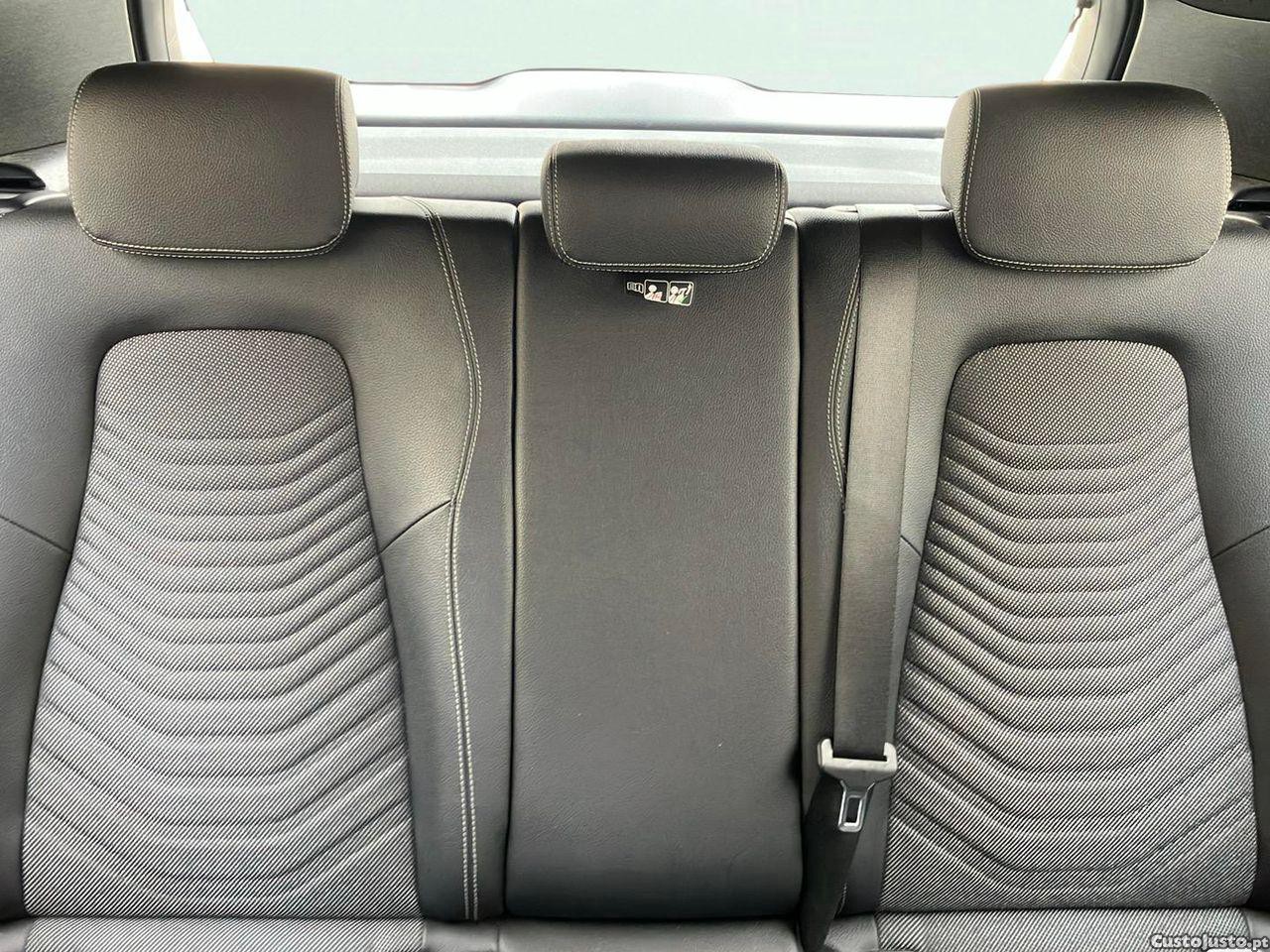 Mercedes-Benz A 180 d Style Plus Aut. — fotografia 2