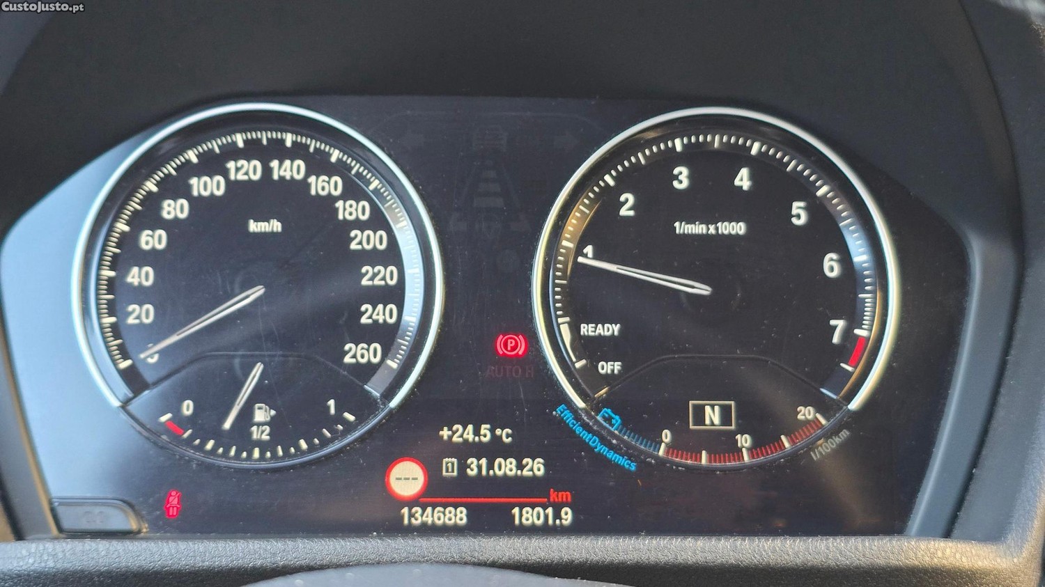 BMW X2 18 i sDrive Advantage — fotografia 13
