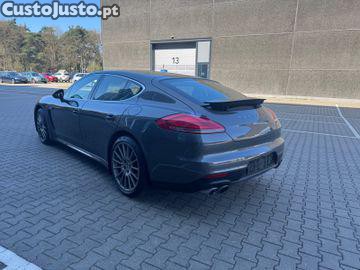 Porsche Panamera S 3.0 E Hybrid plug in 417cv - 14 — photo 3