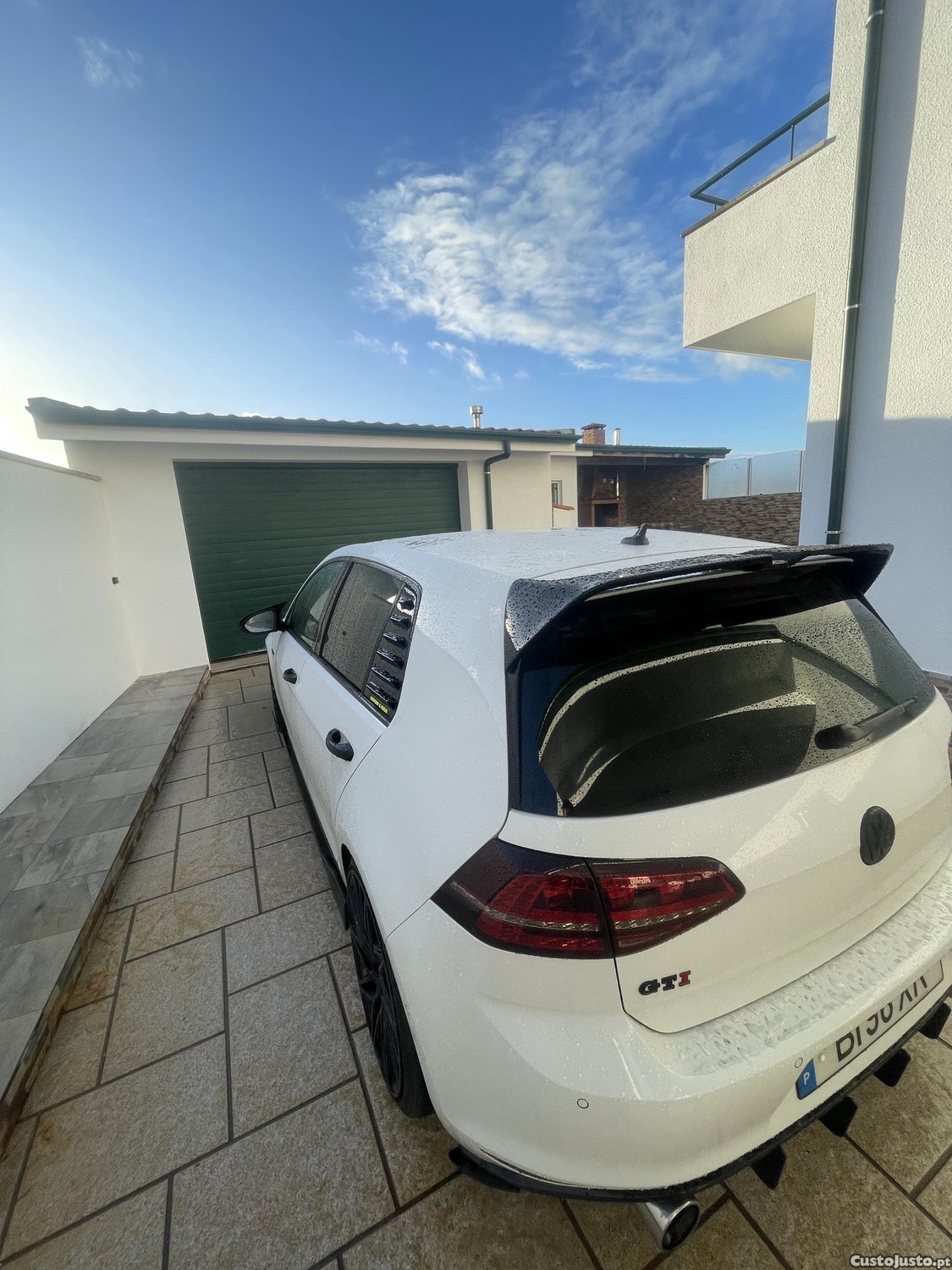 Volkswagen Golf GTI — fotografia 4