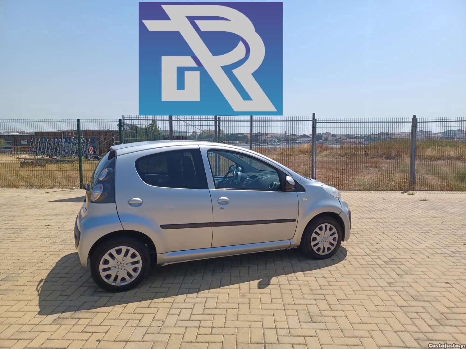 Citroën C1 1.0 Attraction - 13 foto 2
