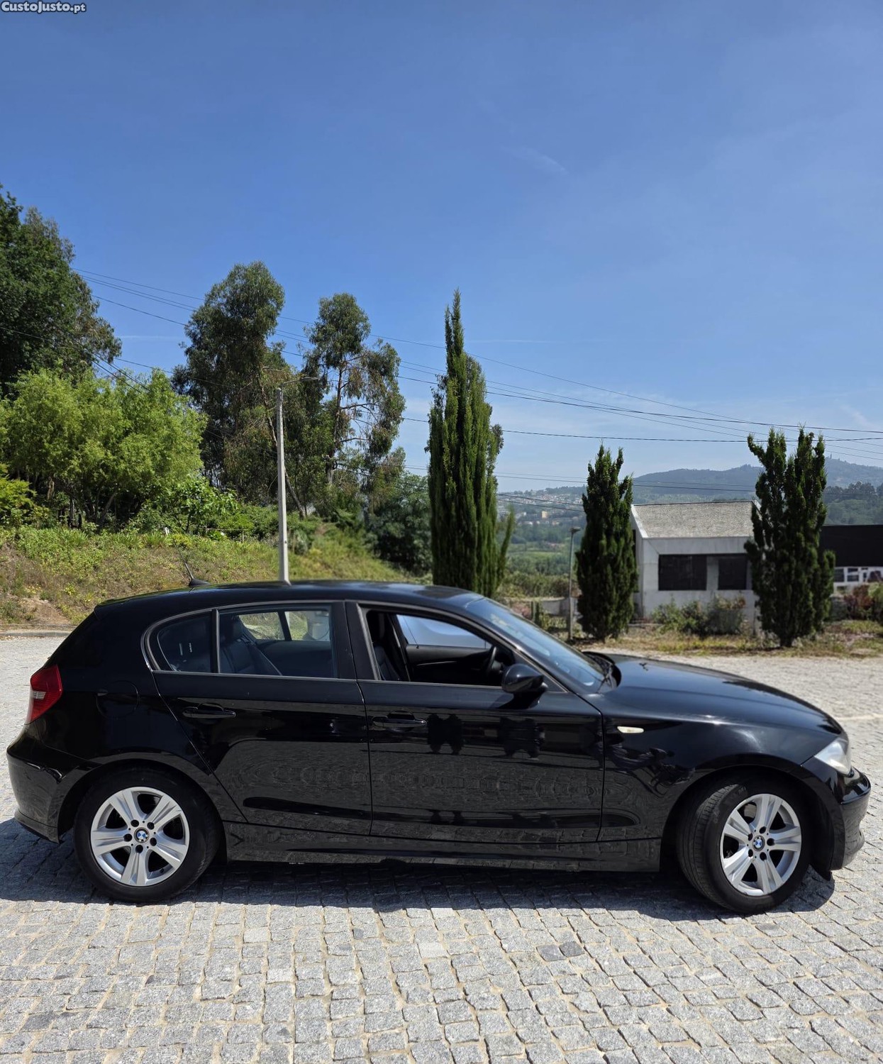 BMW 120 LCI 177 cv — fotografia 10