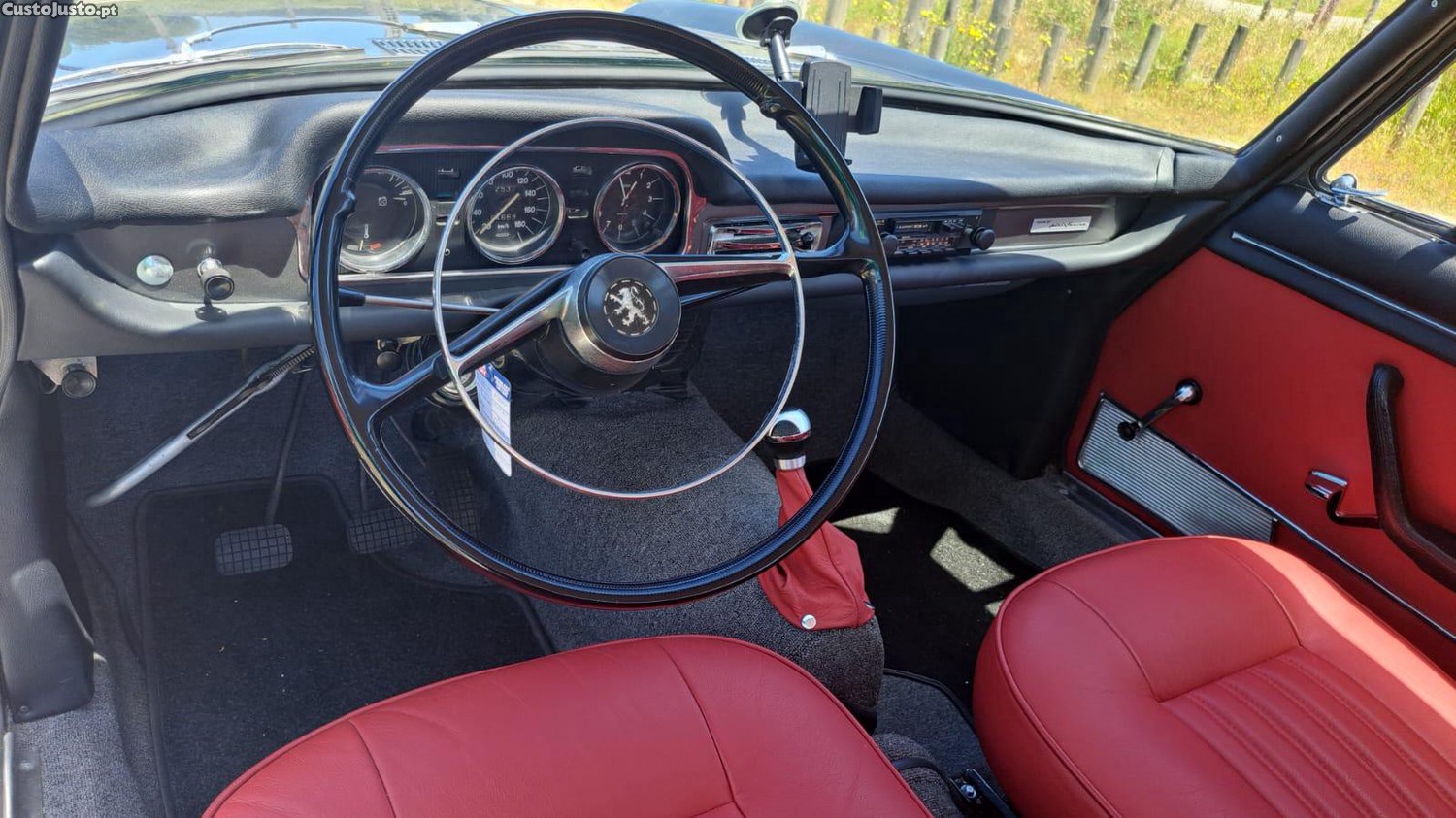 Peugeot 404 COUPE -SUPER DE LUXE- — fotografia 4
