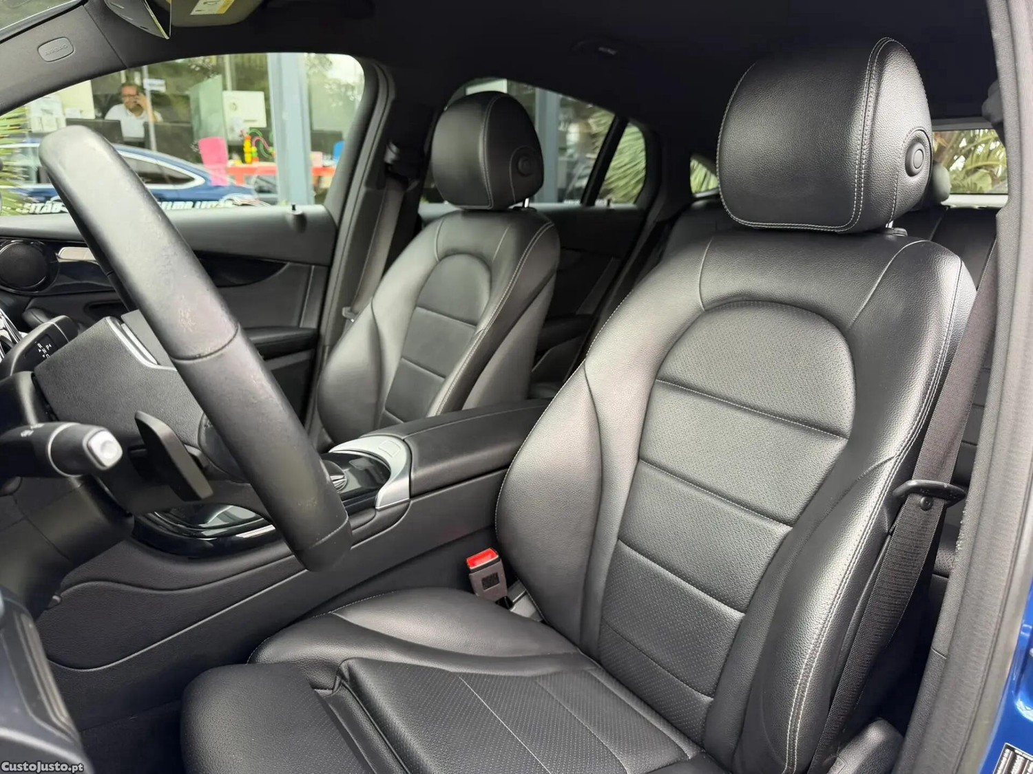 Mercedes-Benz GLC 300 de Coupé 4Matic — fotografia 19