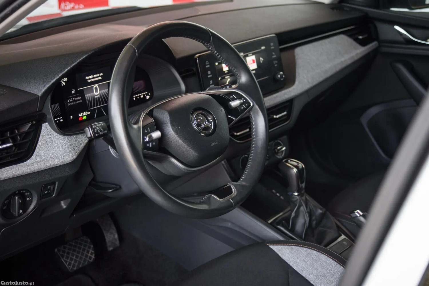 Skoda Kamiq 1.0 TSI Ambition DSG — fotografia 10